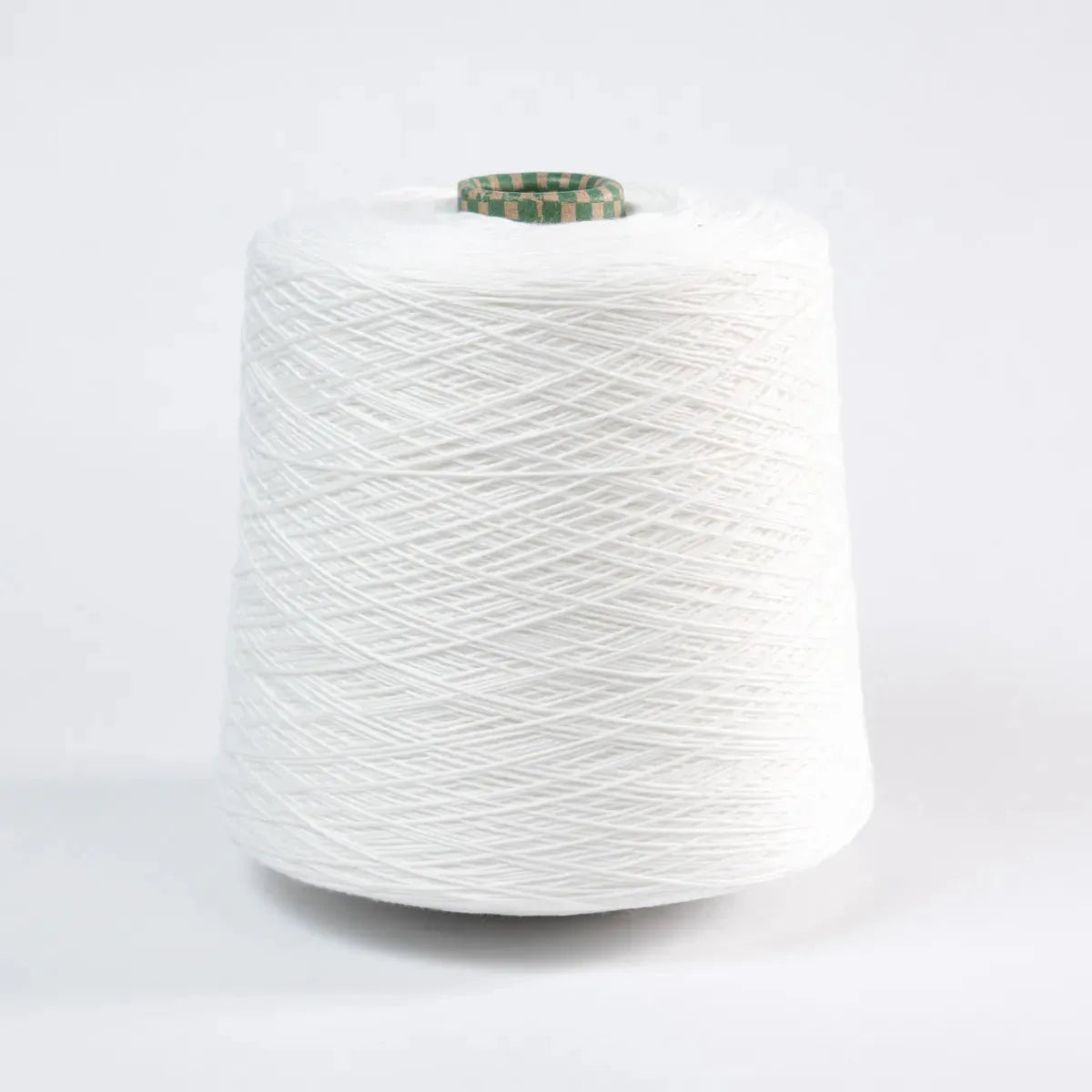 Hilo Poliéster 8/4 Blanco