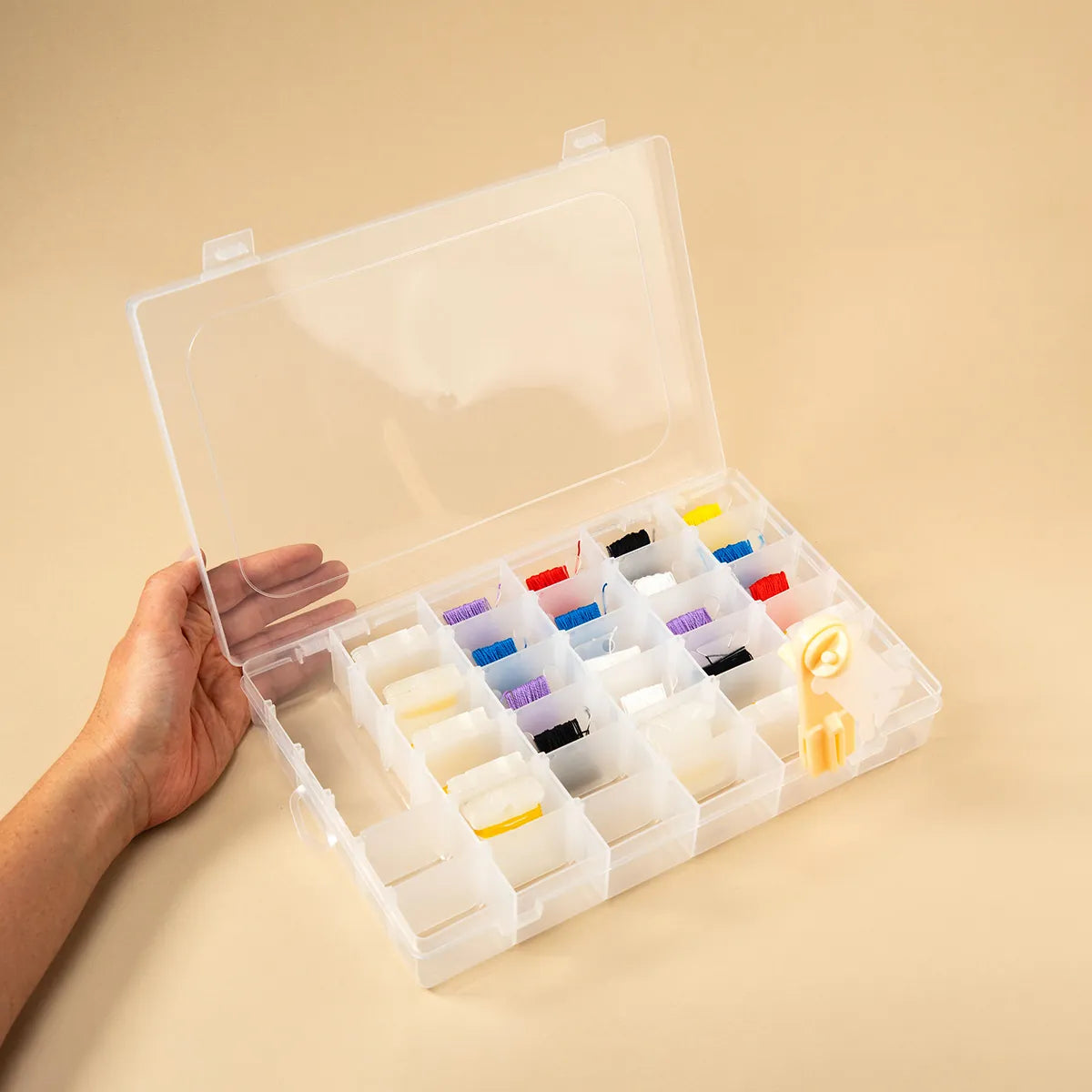 Caja Organizadora de Hilos