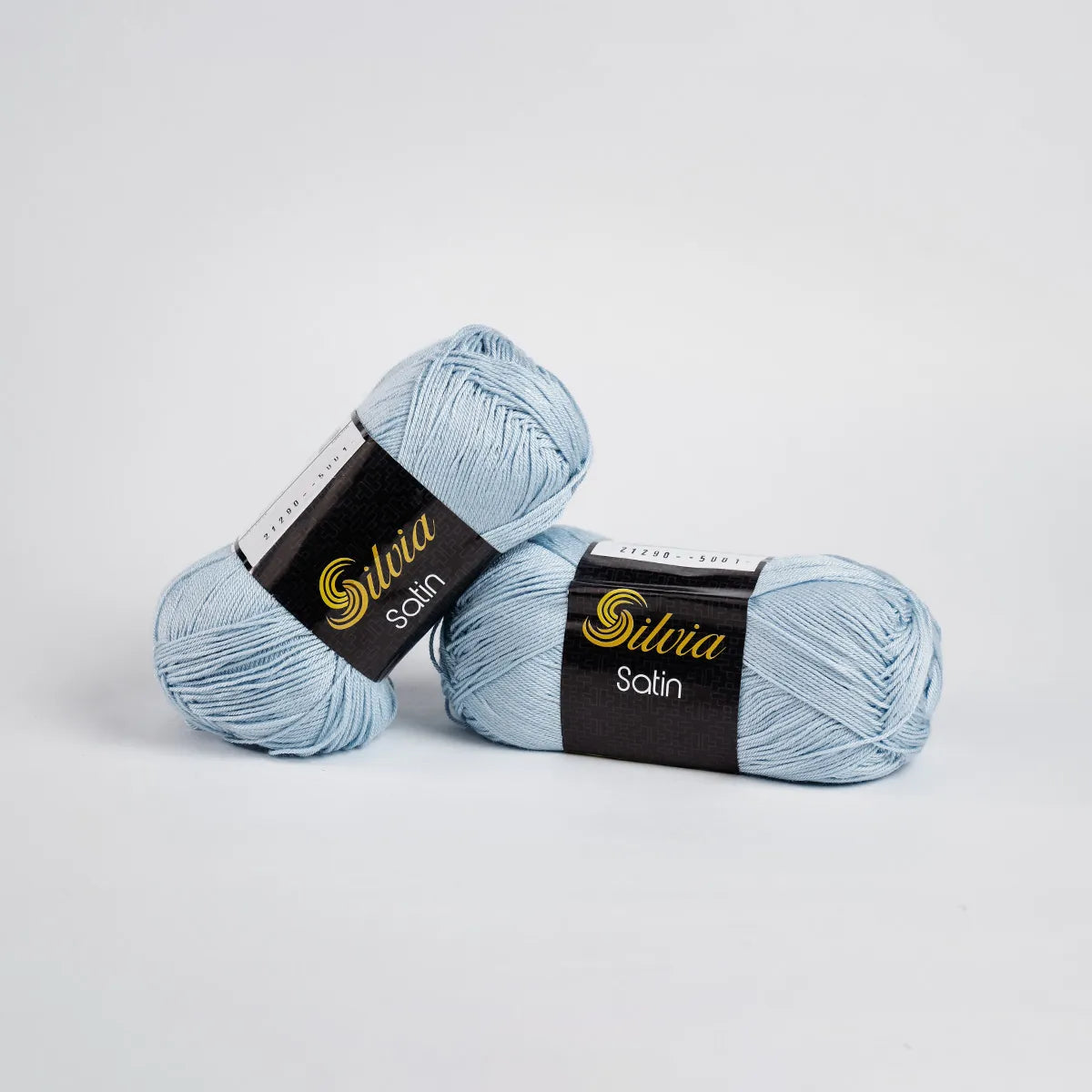 Lana Silvia Satin Azul Nube 5001